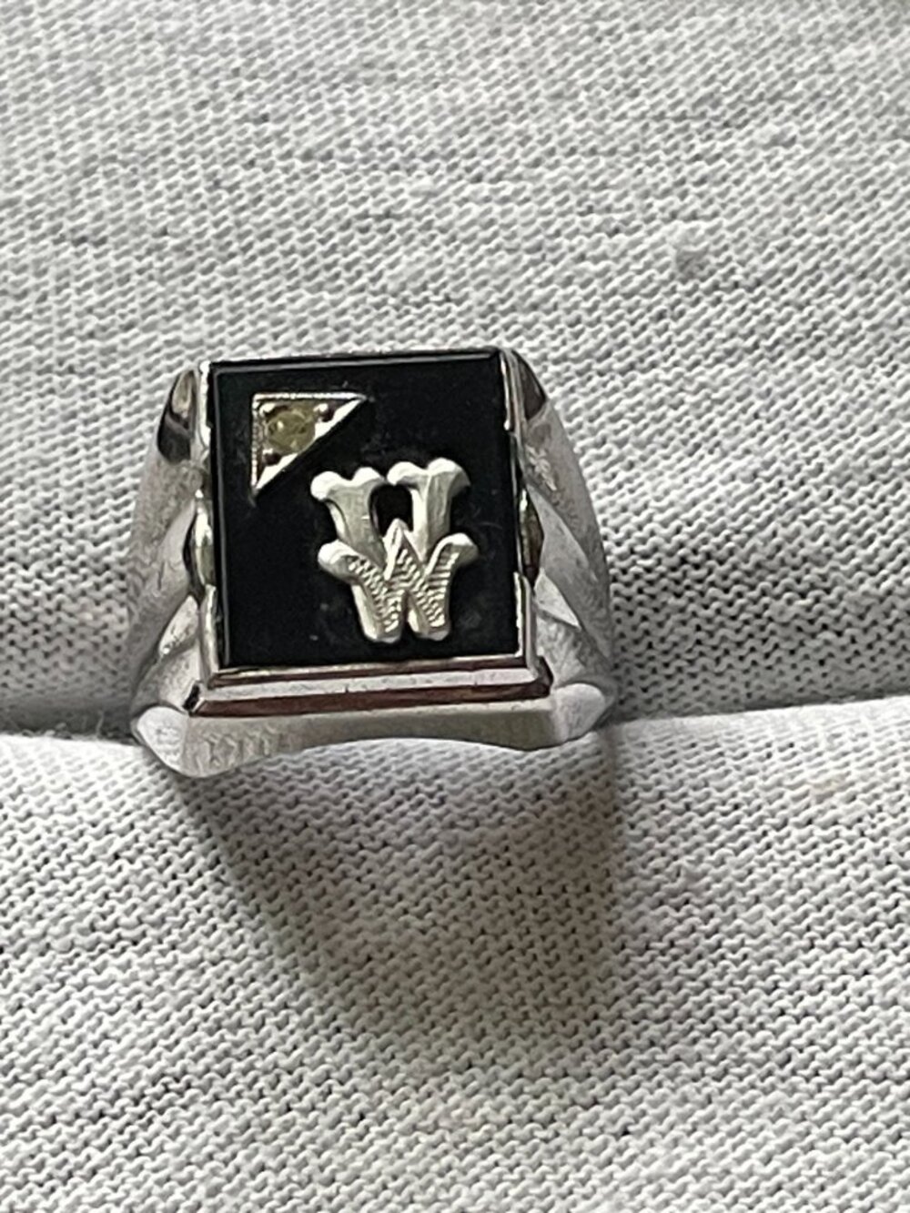 Vintage Signed Vargas Sterling Silver 1950s Black Onyx Letter W Signet Ring 7